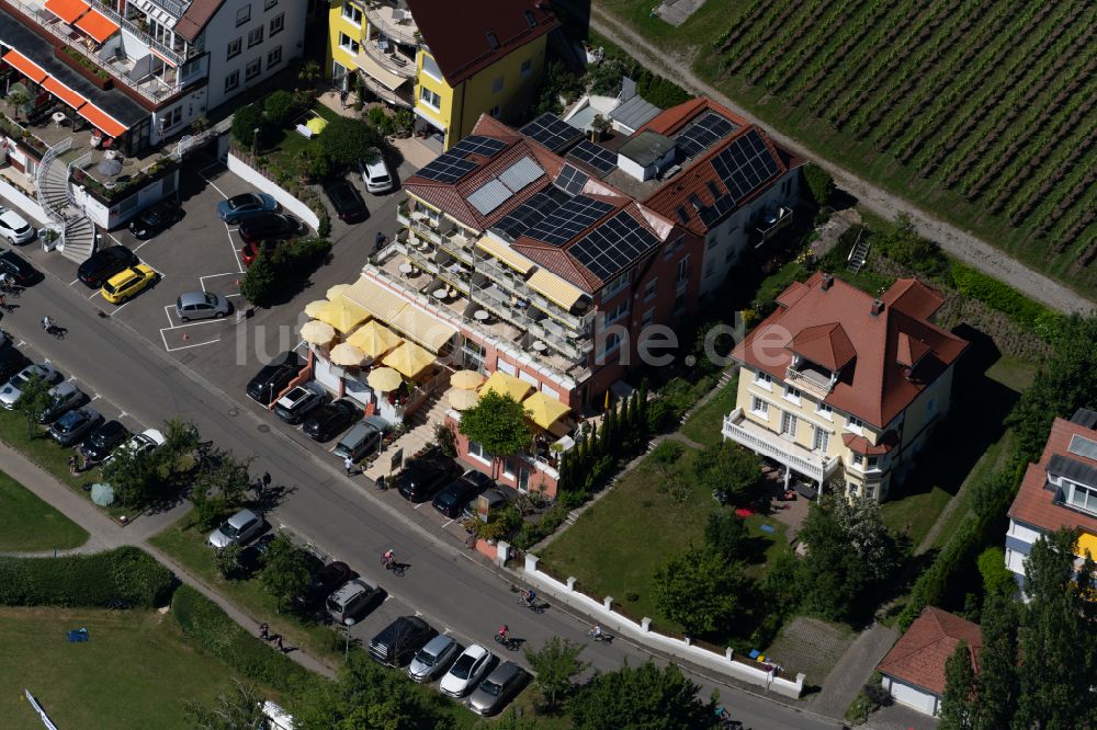 Luftaufnahme Meersburg - Hotelanlage See Hotel off in Meersburg im Bundesland Baden-Württemberg, Deutschland