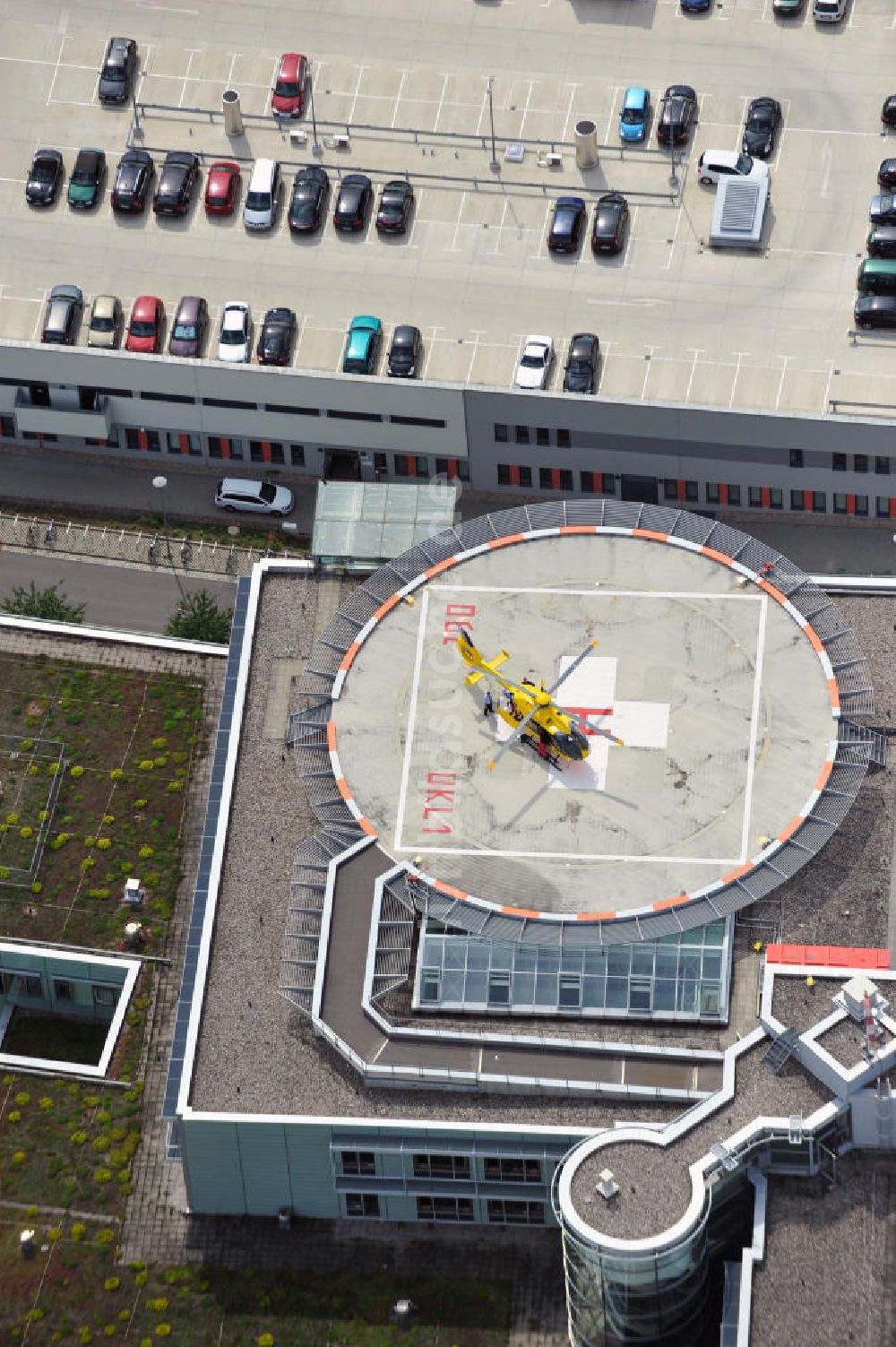 Luftaufnahme Leipzig - Zentrum West - Hubschrauberlandeplatz vom Universitätsklinikum Leipzig, Sachsen