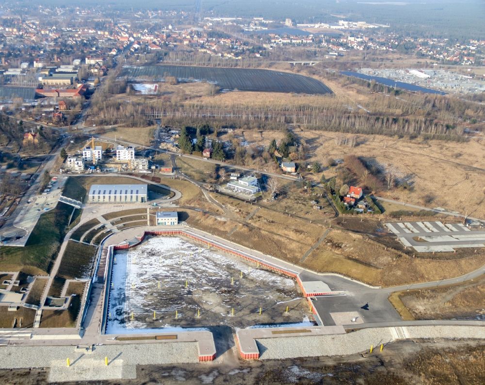 Großräschen von oben - IBA-Terrassen und Besucherzentrum Lausitzer Seenland in Großräschen im Bundesland Brandenburg