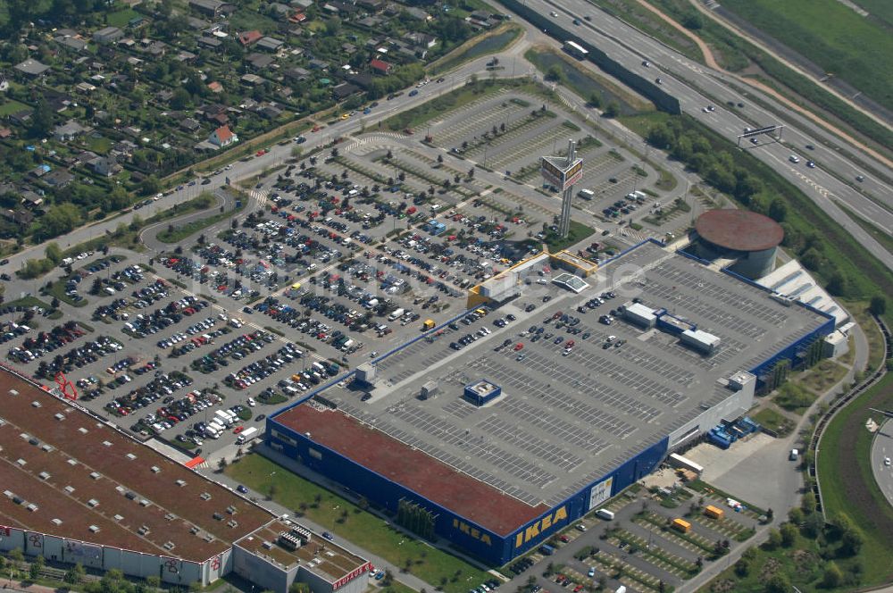 Hamburg von oben - IKEA-Einrichtungshaus in Hamburg - Moorfleet