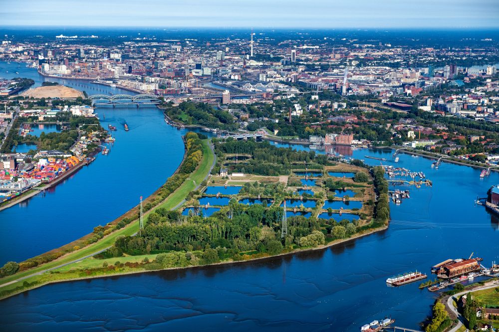 Luftbild Hamburg - Industrie- Denkmal des Geländes der Wasserkunst Elbinsel Kaltehofe an der Billwerder Bucht in Hamburg, Deutschland