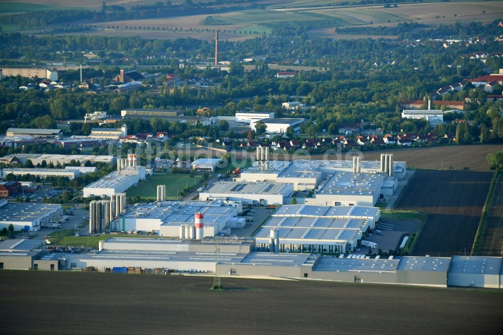 Luftaufnahme Aschersleben - Industrie- und Gewerbegebiet in Aschersleben im Bundesland Sachsen-Anhalt, Deutschland