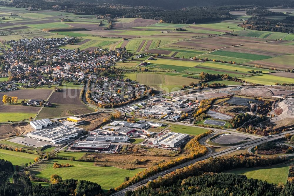 Luftbild Oberndorf am Neckar - Industrie- und Gewerbegebiet an der Balinger Strasse und BAB A81 in Oberndorf am Neckar im Bundesland Baden-Württemberg, Deutschland