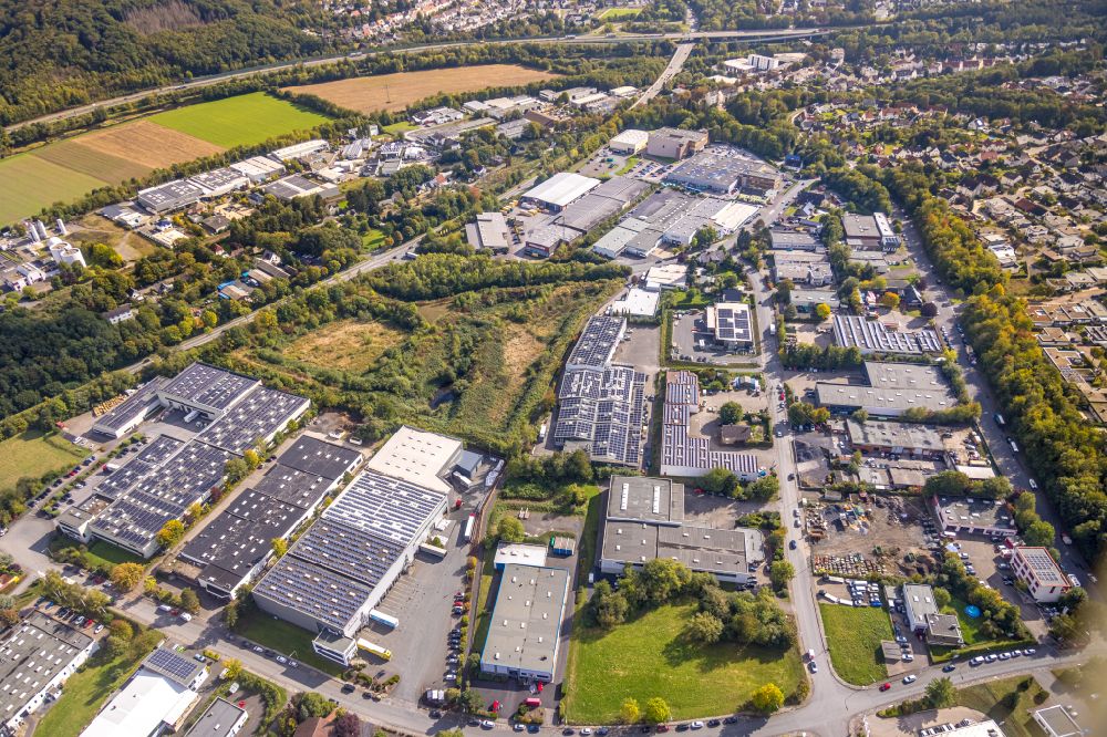 Luftbild Arnsberg - Industrie- und Gewerbegebiet am Donnerfeld in Arnsberg im Bundesland Nordrhein-Westfalen, Deutschland