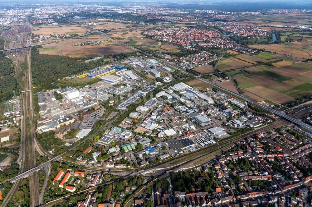 Luftbild Friedrichsfeld - Industrie- und Gewerbegebiet in Friedrichsfeld im Bundesland Baden-Württemberg, Deutschland