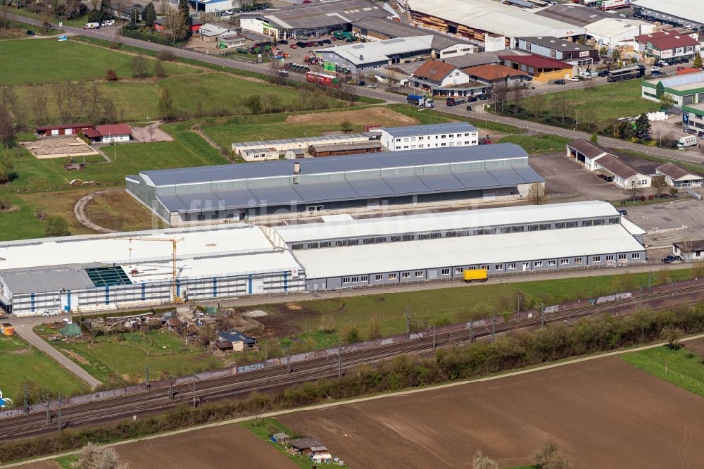 Appenweier von oben - Industrie- und Gewerbegebiet und Gebäude der Werner Logistik GmbH in Appenweier im Bundesland Baden-Württemberg, Deutschland