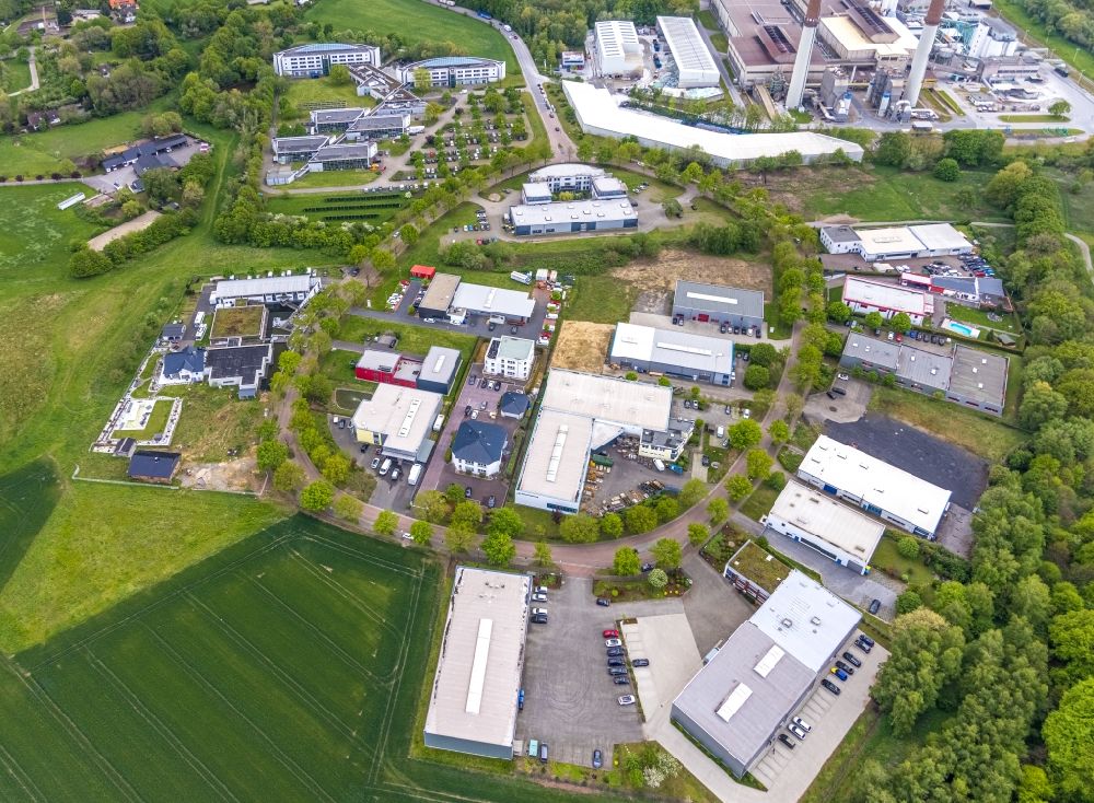 Luftaufnahme Gladbeck - Industrie- und Gewerbegebiet in Gladbeck im Bundesland Nordrhein-Westfalen, Deutschland