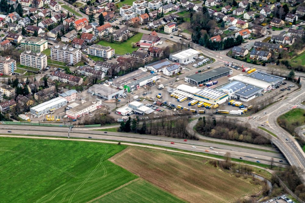 Luftaufnahme Gundelfingen - Industrie- und Gewerbegebiet in Gundelfingen im Bundesland Baden-Württemberg, Deutschland