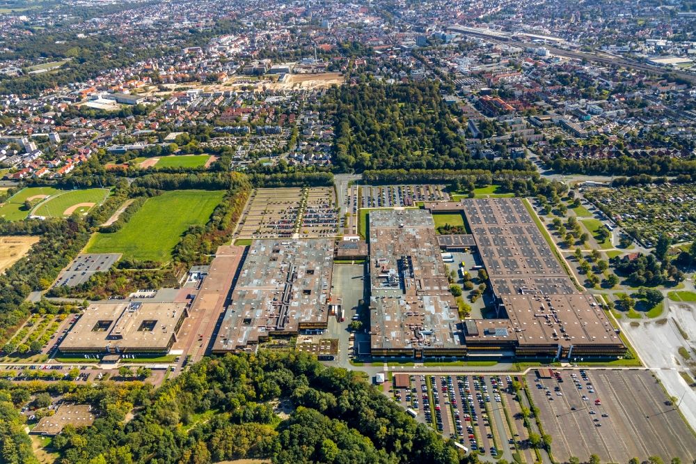 Luftbild Paderborn - Industrie- und Gewerbegebiet am Heinz-Nixdorf-Ring - Almepark in Paderborn im Bundesland Nordrhein-Westfalen, Deutschland