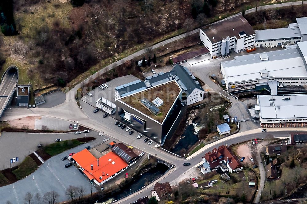 Hornberg von oben - Industrie- und Gewerbegebiet in Hornberg im Bundesland Baden-Württemberg, Deutschland