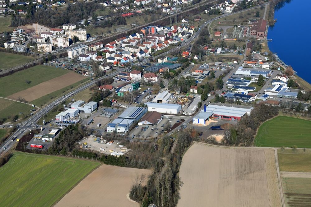 Luftbild Waldshut-Tiengen - Industrie- und Gewerbegebiet Liedermatten am Hochrhein in Waldshut-Tiengen im Bundesland Baden-Württemberg, Deutschland