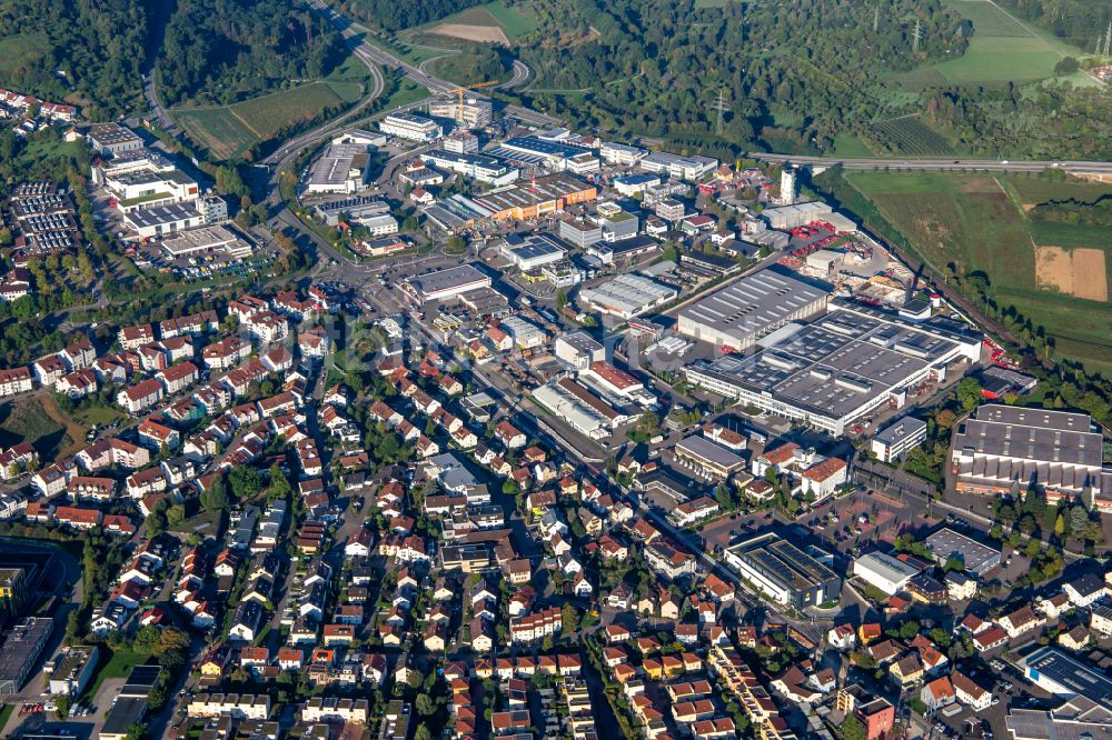 Luftaufnahme Winnenden - Industrie- und Gewerbegebiet mit OBI und Hecht Kugellager in Winnenden im Bundesland Baden-Württemberg, Deutschland