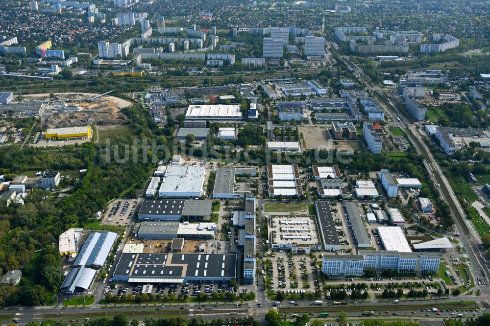Berlin von oben - Industrie- und Gewerbegebiet Rhinstraße - Alle der Kosmonauten in Berlin, Deutschland