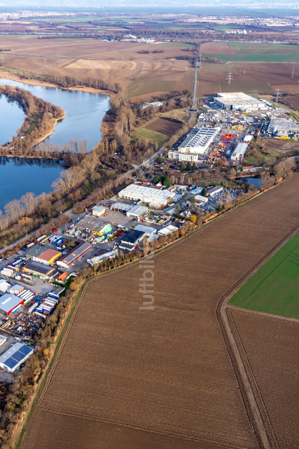 Bobenheim-Roxheim aus der Vogelperspektive: Industrie- und Gewerbegebiet Am Silbersee in Bobenheim-Roxheim im Bundesland Rheinland-Pfalz, Deutschland