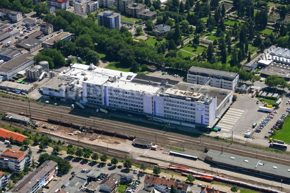 Luftaufnahme Lörrach - Industrie- und Gewerbegebiet am Standort des Milka - Schokoladenwerkes in Lörrach im Bundesland Baden-Württemberg