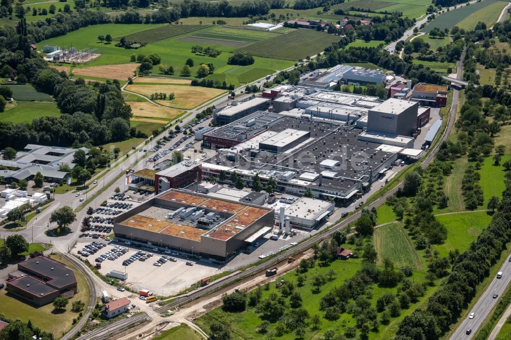 Luftbild Dettingen an der Erms - Industrie- und Gewerbegebiet an der Uracher Straße in Dettingen an der Erms im Bundesland Baden-Württemberg, Deutschland