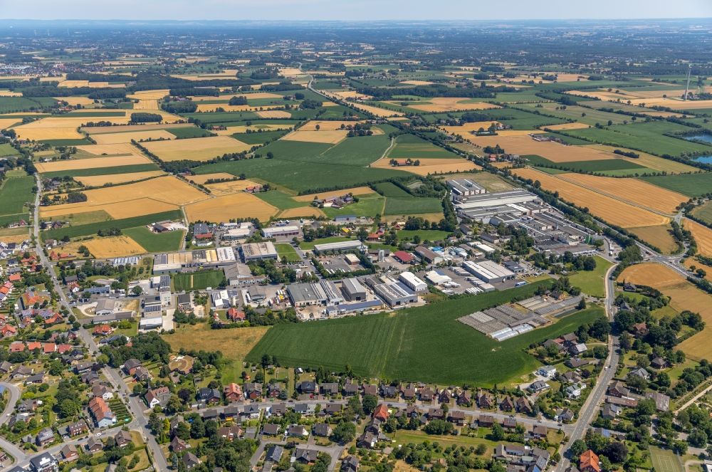 Luftbild Wadersloh - Industrie- und Gewerbegebiet in Wadersloh im Bundesland Nordrhein-Westfalen, Deutschland