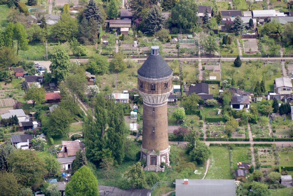 Luftaufnahme Delitzsch - Industriedenkmal Wasserturm in Delitzsch im Bundesland Sachsen