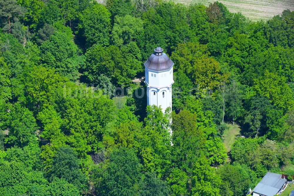 Luftbild Hohen Neuendorf - Industriedenkmal Wasserturm in Hohen Neuendorf im Bundesland Brandenburg, Deutschland