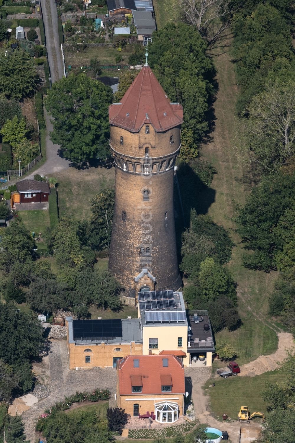 Leipzig von oben - Industriedenkmal Wasserturm in Leipzig im Bundesland Sachsen, Deutschland