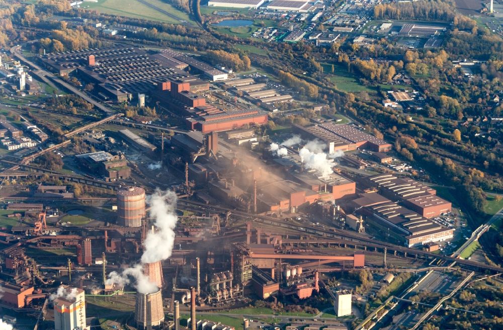 Salzgitter von oben - Industriegebiet des Stahlwerkes der Salzgitter AG in Salzgitter im Bundesland Niedersachsen