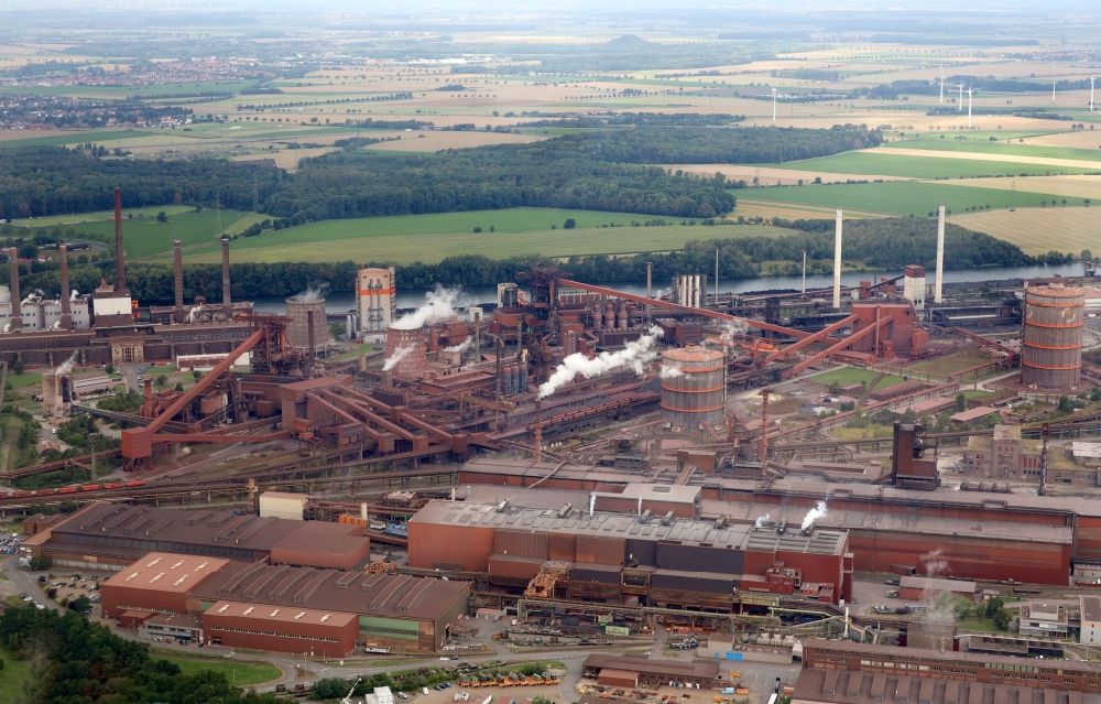 Salzgitter aus der Vogelperspektive: Industriegebiet des Stahlwerkes der Salzgitter AG in Salzgitter im Bundesland Niedersachsen