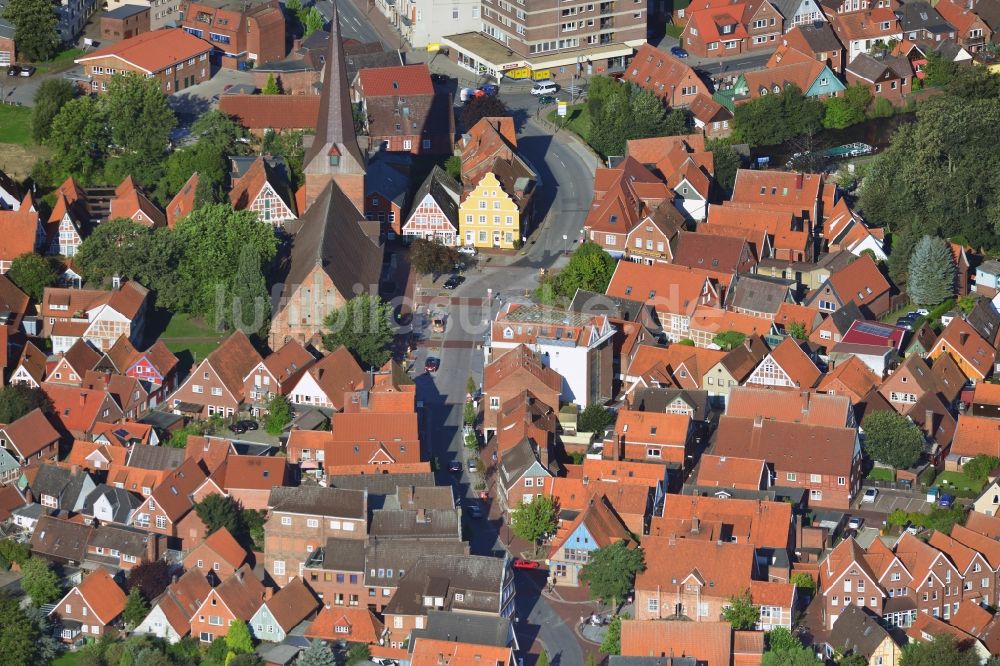 Luftaufnahme Otterndorf - Innenstadt entlang der Marktstraße von Otterndorf im Bundesland Niedersachsen