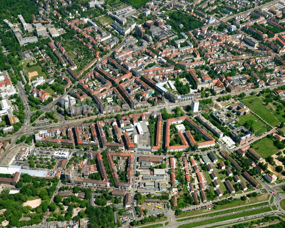 Karlsruhe von oben - Innenstadt in Karlsruhe im Bundesland Baden-Württemberg, Deutschland