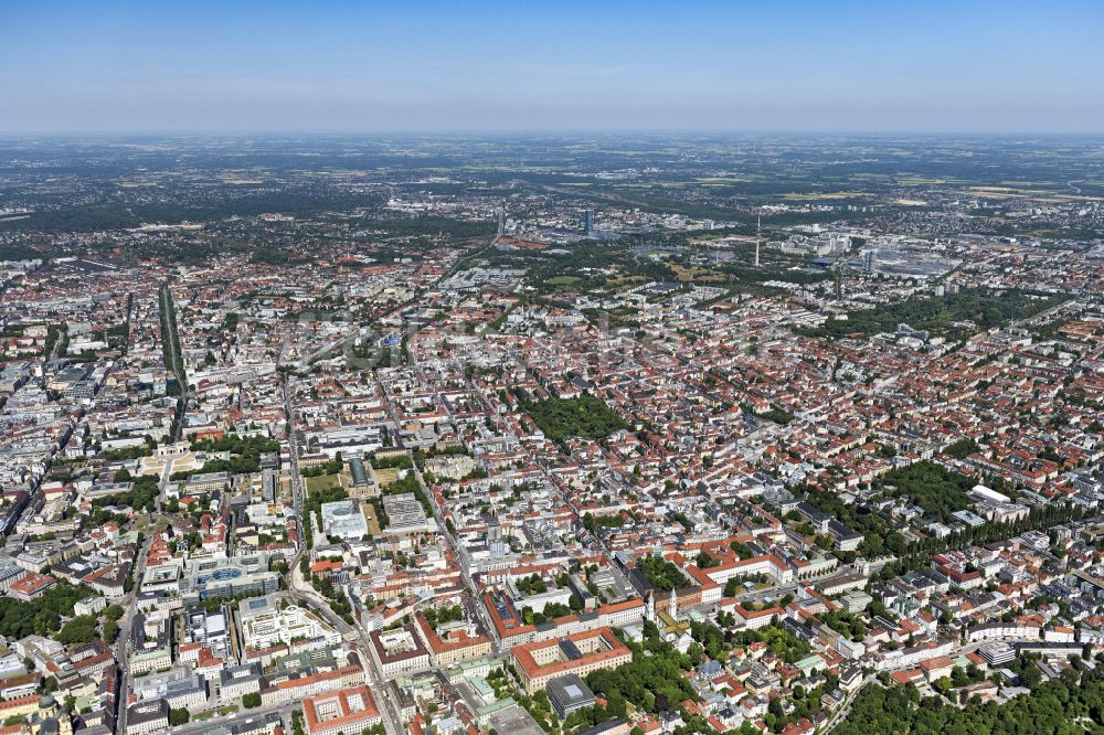 Luftaufnahme München - Innenstadt in München im Bundesland Bayern, Deutschland
