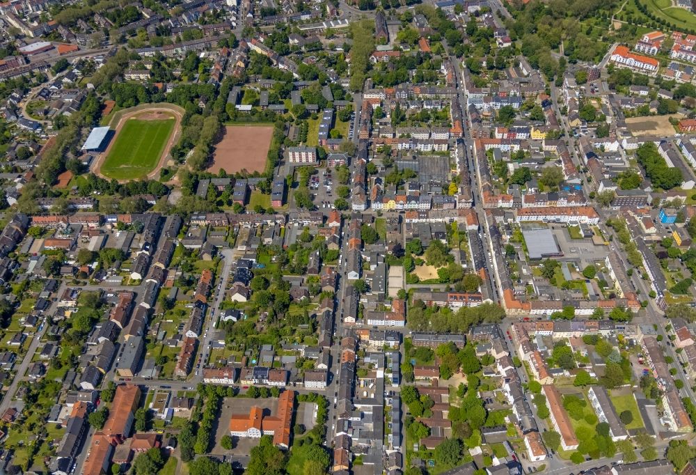 Luftaufnahme Gelsenkirchen - Innenstadt im Ortsteil Horst in Gelsenkirchen im Bundesland Nordrhein-Westfalen, Deutschland