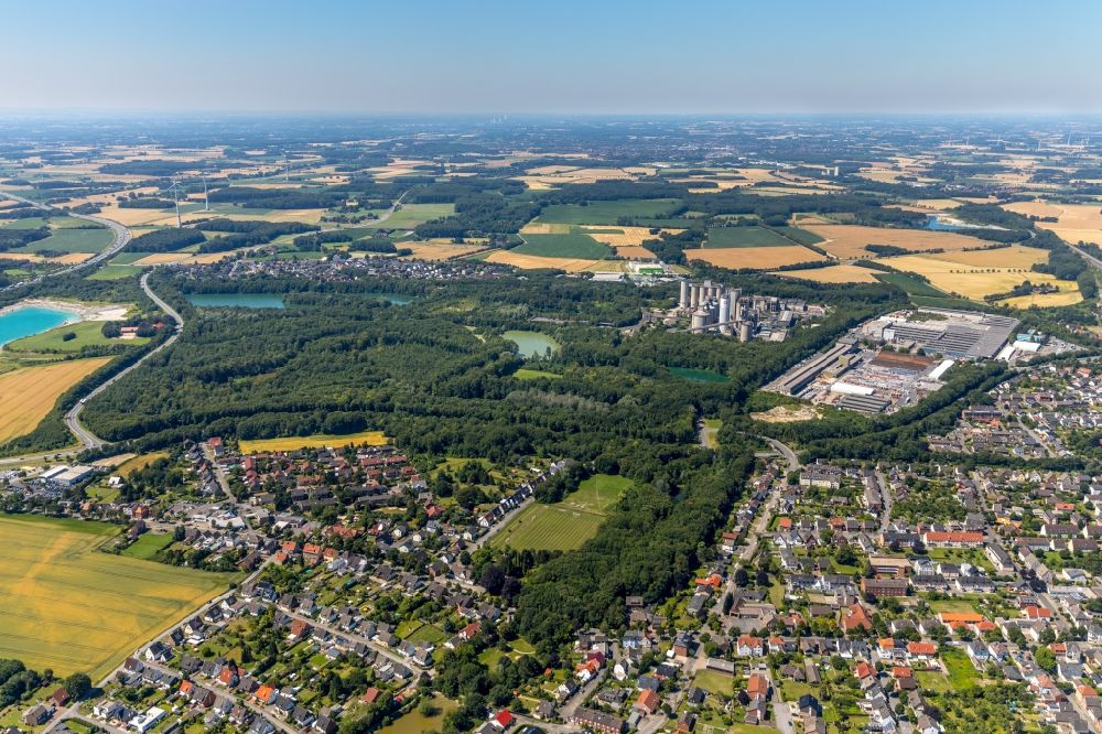Neubeckum von oben - Innenstadtbereich in Neubeckum im Bundesland Nordrhein-Westfalen, Deutschland