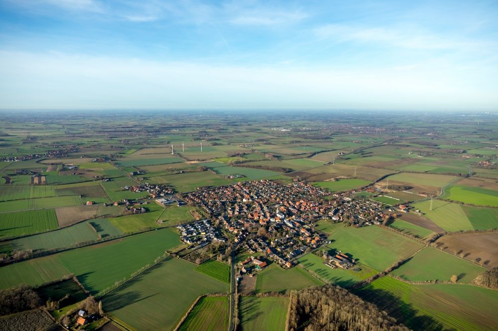 Luftbild Drensteinfurt - Innenstadtbereich am Stadtrand mit landwirtschaftlichen Feldern in Drensteinfurt im Bundesland Nordrhein-Westfalen, Deutschland