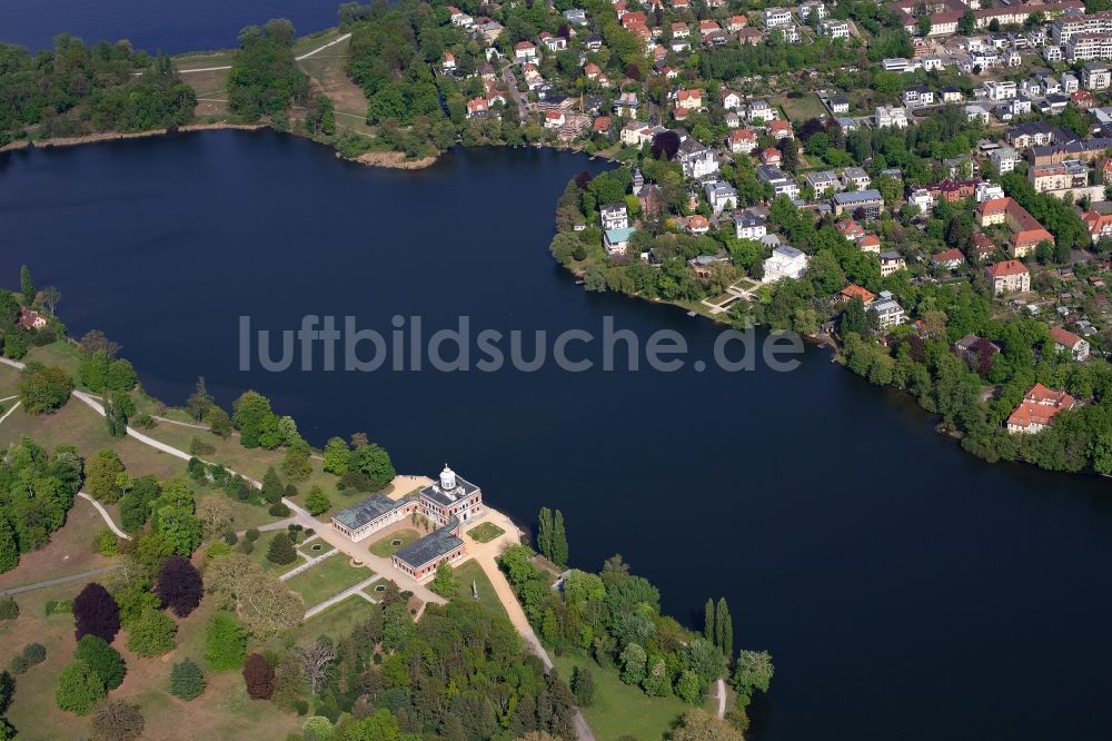 Potsdam von oben - Innenstadtbereich an den Uferbereichen Heiliger See in Potsdam im Bundesland Brandenburg, Deutschland