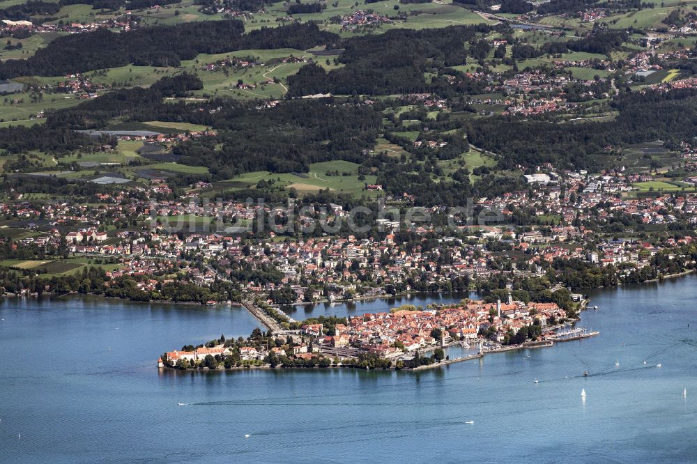 Luftbild Lindau (Bodensee) - Innenstadtbereich an den Uferbereichen der Insel in Lindau (Bodensee) im Bundesland Bayern, Deutschland