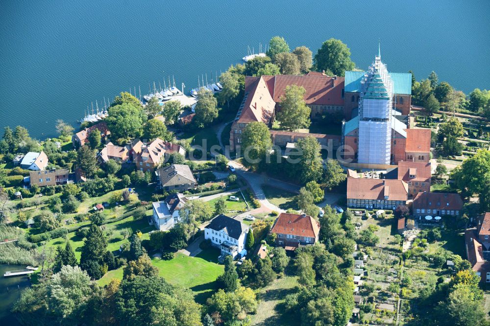 Luftbild Ratzeburg - Innenstadtbereich an den Uferbereichen Küchensee - Domsee in Ratzeburg im Bundesland Schleswig-Holstein, Deutschland