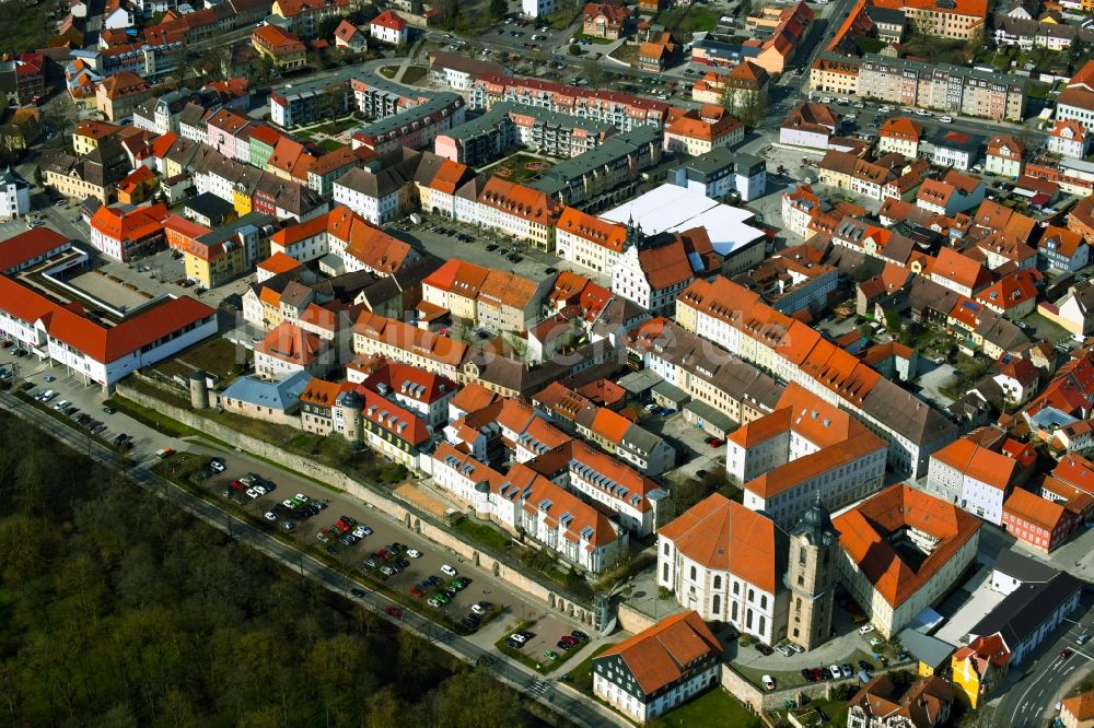 Luftaufnahme Hildburghausen - Innenstadtzentrum in Hildburghausen im Bundesland Thüringen, Deutschland