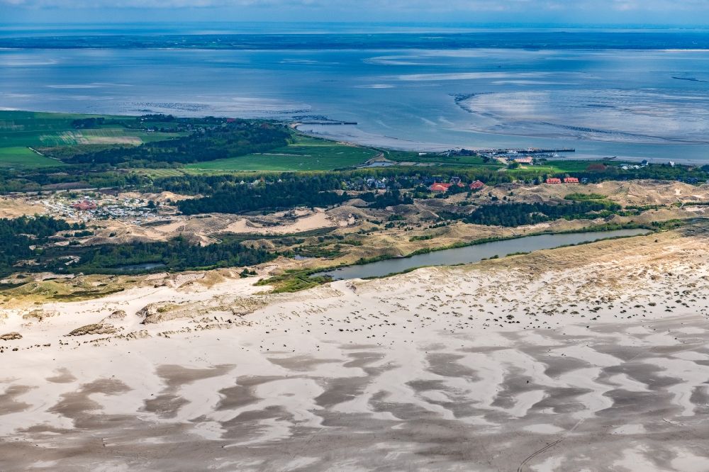 Luftbild Wittdün auf Amrum - Insel Amrum mit Ortsbereich in Wittdün auf Amrum im Bundesland Schleswig-Holstein, Deutschland