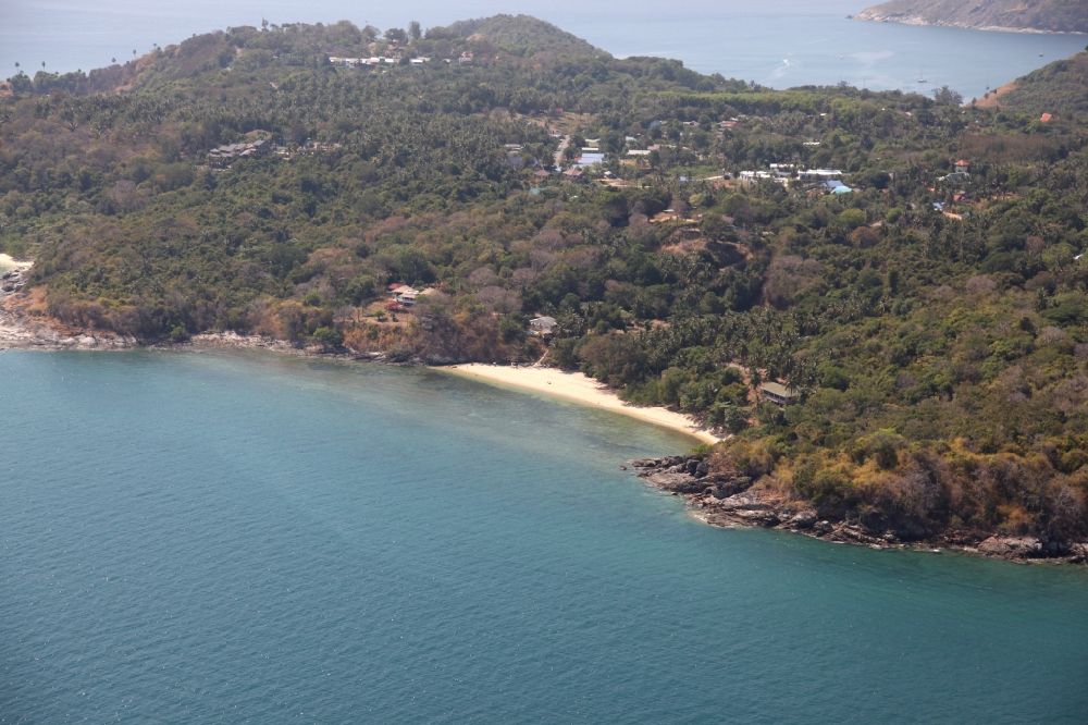 Luftaufnahme Rawai - Insel Ko Kaeo Yai südlich der Stadt Rawai auf der Insel Phuket in Thailand