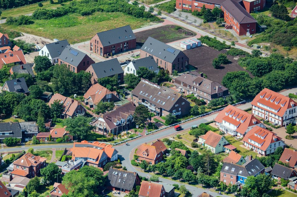 Luftaufnahme Langeoog - Insel Langeoog mit Ortsbereich in Langeoog im Bundesland Niedersachsen, Deutschland