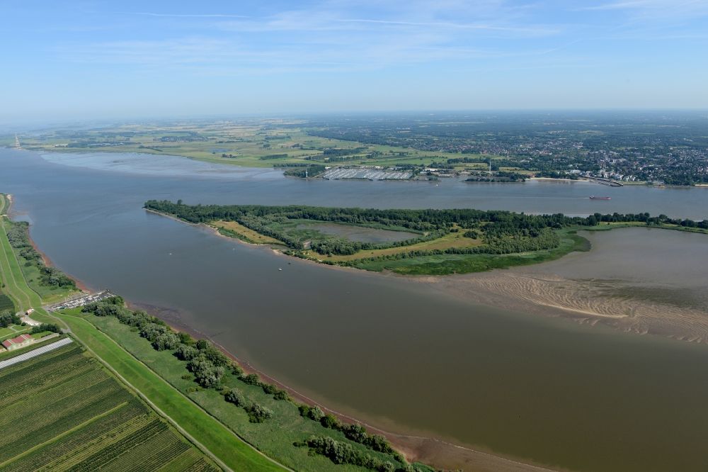 Luftbild Jork - Insel am Ufer des Flußverlaufes der Elbe in Neßsand im Bundesland Niedersachsen