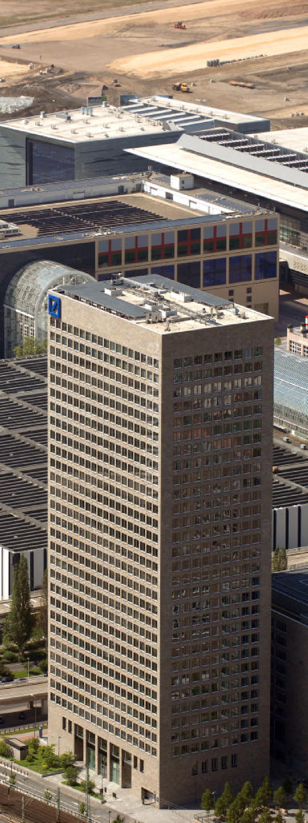 Luftaufnahme Frankfurt am Main - Investment Banking Center IBC in Frankfurt am Main