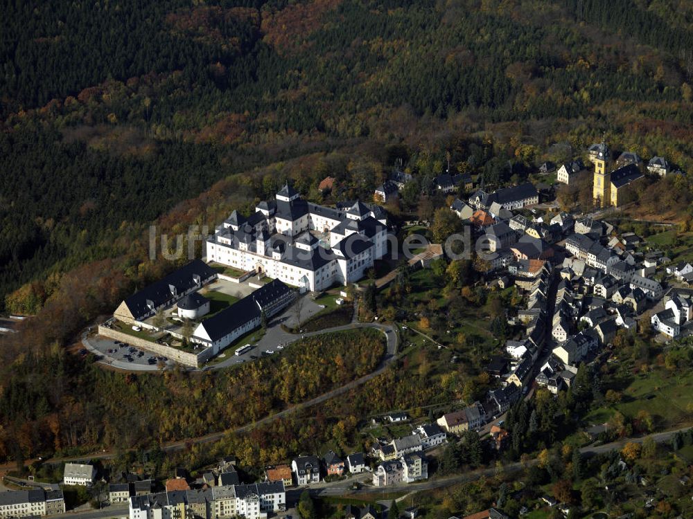 Luftbild Augustusburg - Jagdschloss Augustusburg auf dem Schellenberg in Sachsen