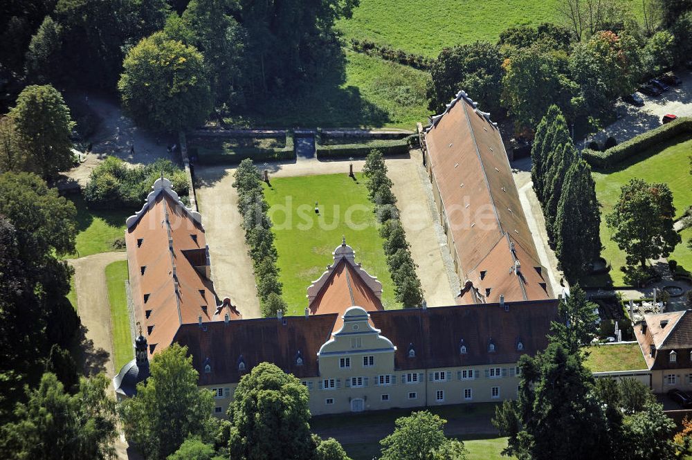 Luftbild Darmstadt - Jagdschloss Kranichstein