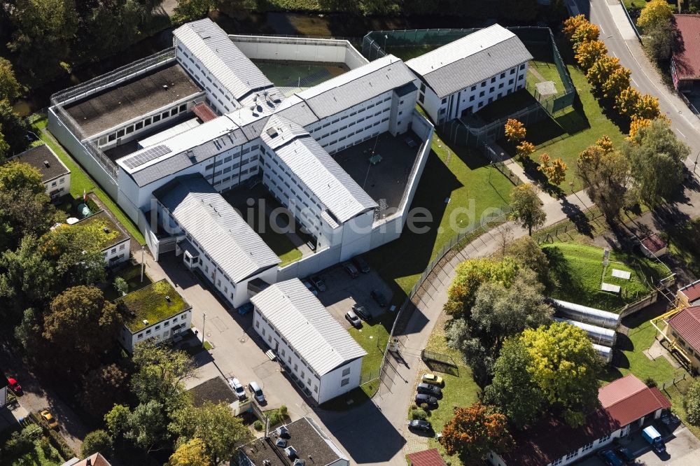 Luftbild Memmingen - Justizvollzugsanstalt JVA in Memmingen im Bundesland Bayern, Deutschland
