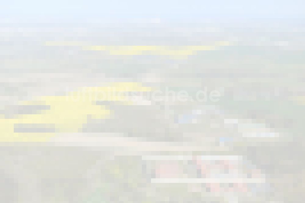 Luftaufnahme Dummerstorf - JVA Justizvollzugsanstalt Waldeck im Ortsteil Waldeck in Dummerstorf im Bundesland Mecklenburg-Vorpommern, Deutschland