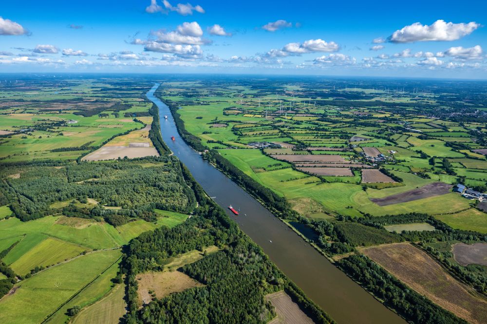 Luftbild Neuwittenbek - Kanalverlauf der Wasserstraße der Binnenschiffahrt Nord-Ostsee-Kanal in Neuwittenbek im Bundesland Schleswig-Holstein, Deutschland