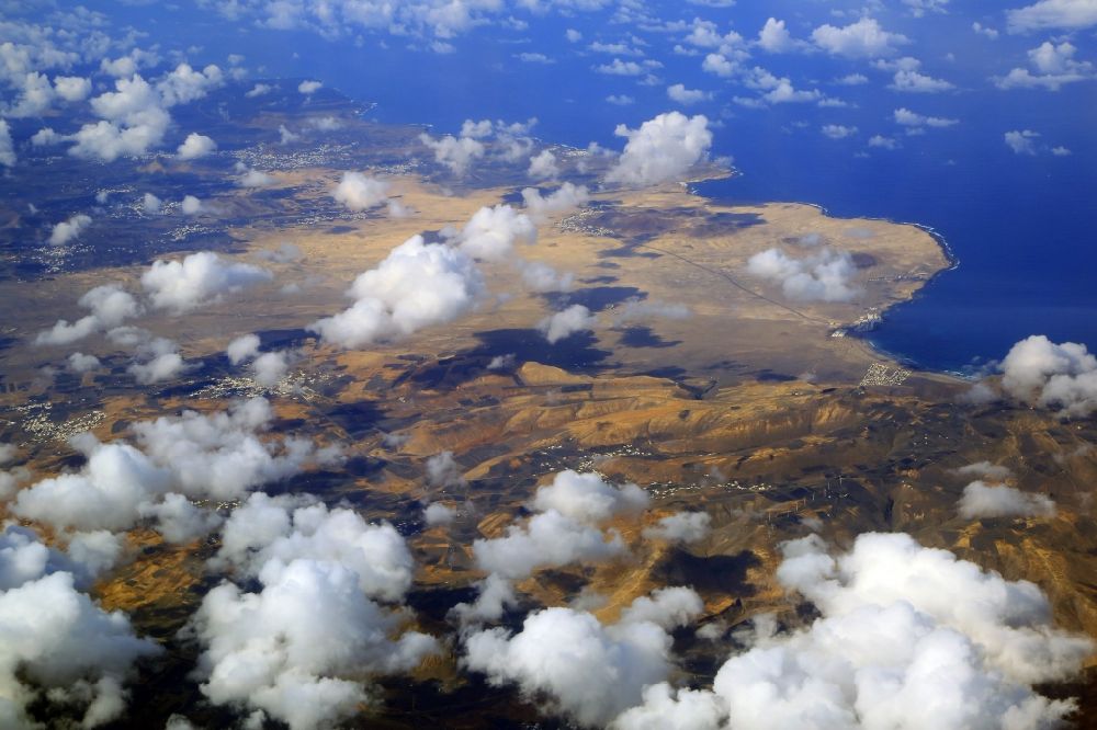 Luftbild Haria - Kanarische Insel Lanzarote mit der Landschaft im Bereich der Gemeinde Haria auf den Kanaren in Canarias, Spanien