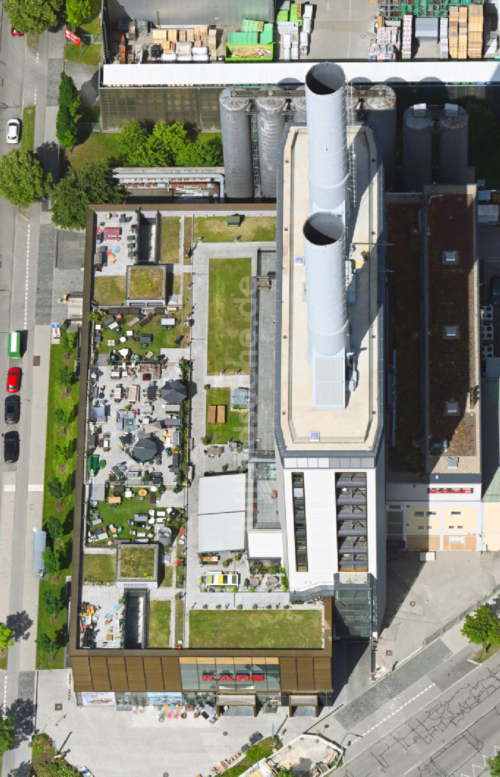 München von oben - KARE Möbelhaus im Kraftwerk in der Drygalski-Allee in München im Bundesland Bayern