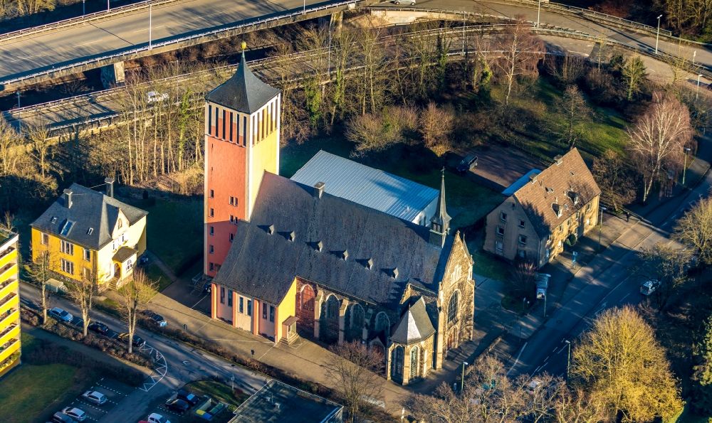 Hagen von oben - Kath. Kirchengemeinde Herz Jesu in Hagen im Bundesland Nordrhein-Westfalen, Deutschland