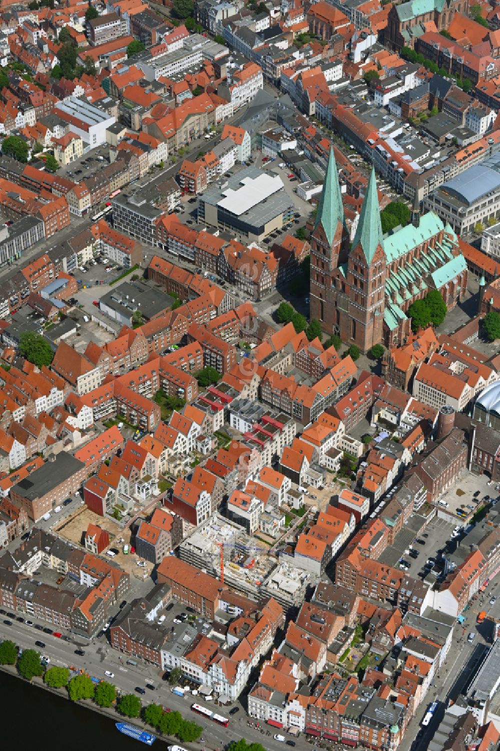 Luftbild Lübeck - Kathedrale St. Marien zu Lübeck in Lübeck im Bundesland Schleswig-Holstein, Deutschland